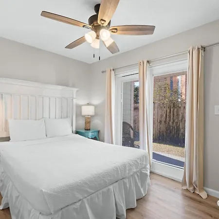 Southwind By Panhandle Getaways Panama City Beach Room photo